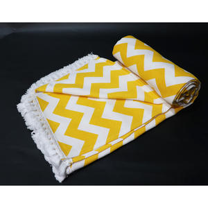 Offre Spéciale Serviettes de plage Fouta les mieux notées Serviettes de hammam Serviettes de plage turques avec franges meilleur fabricant de design en Inde - Product Image 5