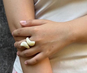 Anillo de Cuerno Hecho a Mano, Nuevo Diseño, Anillo de Cuerno de Búfalo, Collar de Cuerno, Artesanía India, Fiesta, Boda, Cuerno Natural con Anillos, Gran Venta - Product Image 6