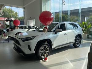 Toyota RAV4 en Excelentes Condiciones, SUV Compacto de Gasolina, Versión Elite, Toyota Rav4 Barato, <span class=keywords><strong>Rav</strong></span> 4 Le Rongfang - Product Image 6