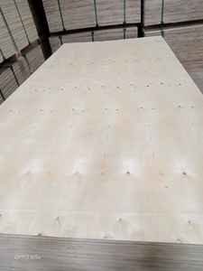 Styrax Contreplaqué moderne à noyau de bois dur du Vietnam Mélamine Surface Prix compétitif MDF Bouleau Pin Peuplier Meubles Contreplaqués - Product Image 4