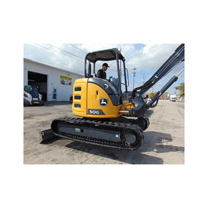 Premium John Deere 50G mini pelle compacte sur chenilles robuste conception durable machine efficace pour les projets de ferme d'aménagement paysager - Product Image 3