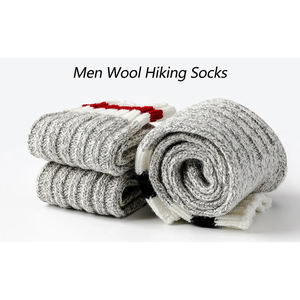 Calcetines deportivos de algodón de bambú para hombre, diseño antideslizante personalizable, deportivos directos de fábrica, rendimiento óptimo - Product Image 6