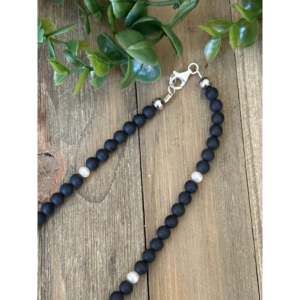 Collier en argent sterling avec perles d'onyx et de nacre d'eau douce de style Navajo - Product Image 6