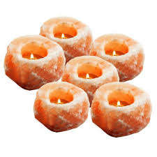 Small carved Himalayan salt candle holder enhances wedding ambience with natural glow and polished handcrafted Pakistani design. - Product Image 3