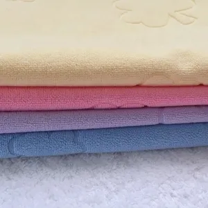 High Quality Factory Price Microfiber Pet Pee Dog Sanitary Pet Diapers Training Pad