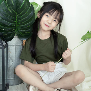 Camiseta de Manga Corta con Cuello Redondo para Niños Ultifresh, Diseño Casual, Color Sólido, 100% Poliéster, Secado Rápido, Transpirable y Ecológica - Product Image 1