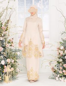 Bordado de encaje champán SIPO con diseño Kurung Pahang y cuentas, hiyab moderno, bordado moderno con hilo de oro sobre satén Kane, Baju Kurung moderno - Product Image 6
