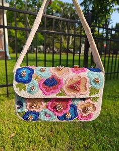 Elevate bordado clásico estilo bohemio mano embrague monederos diseño elegante forro personalizable bolsos de fiesta de noche al por mayor - Product Image 1