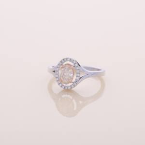 Anillo de compromiso con halo de diamantes amarillos ovalados de 3.44 ct cultivados en laboratorio, oro amarillo, blanco y rosa de 9K. - Product Image 6