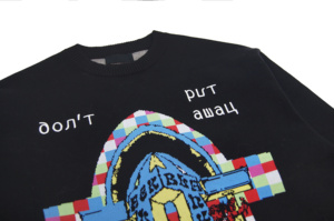 Pull tricoté à col rond pour <span class=keywords><strong>homme</strong></span>, personnalisé OEM & ODM, imprimé dessin animé bateau fantôme, collection automne - Product Image 3