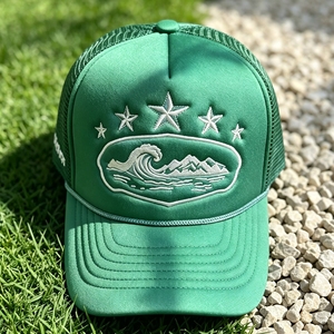 Gorra Trucker de Malla con Letras Bordadas, Estilo Streetwear, Ajustable con Cierre a Presión, Venta al por Mayor para Hombre y Mujer - Product Image 4