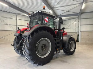 Tracteur Massey Ferguson 8740 S d'occasion en bon état. - Product Image 6