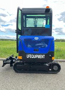 Livraison Gratuite UF NM25 Mini-Excavatrice Diesel sur Chenilles de 2,5 Tonnes avec Chenilles Hydrauliques Élargies, Bras Articulé et Système de Changement Rapide à 3 Godets - Product Image 6
