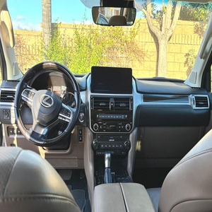 ข้อเสนอสุดพิเศษ! รถยนต์หรู Lexus GX 460 ปี 2022 สภาพดีเยี่ยม มือสอง เครื่องยนต์ 4.6 ลิตร V8 DOHC ขับเคลื่อนสี่ล้อ เกียร์อัตโนมัติ สีเงิน - Product Image 3