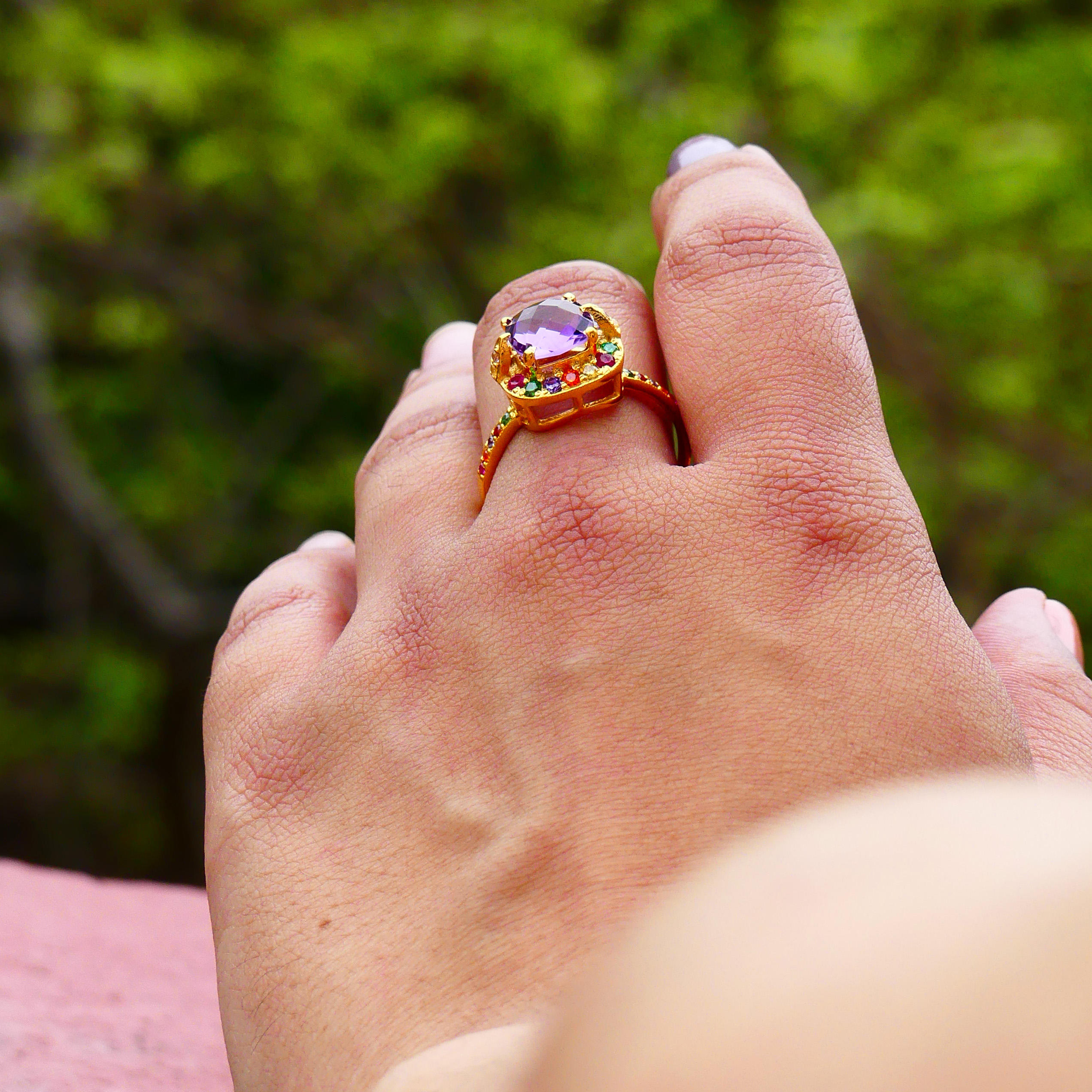 สีเหลือง