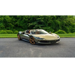 Ferrari 296 GTS Convertible 2024, Seminuevo, en Excelentes Condiciones - Product Image 1