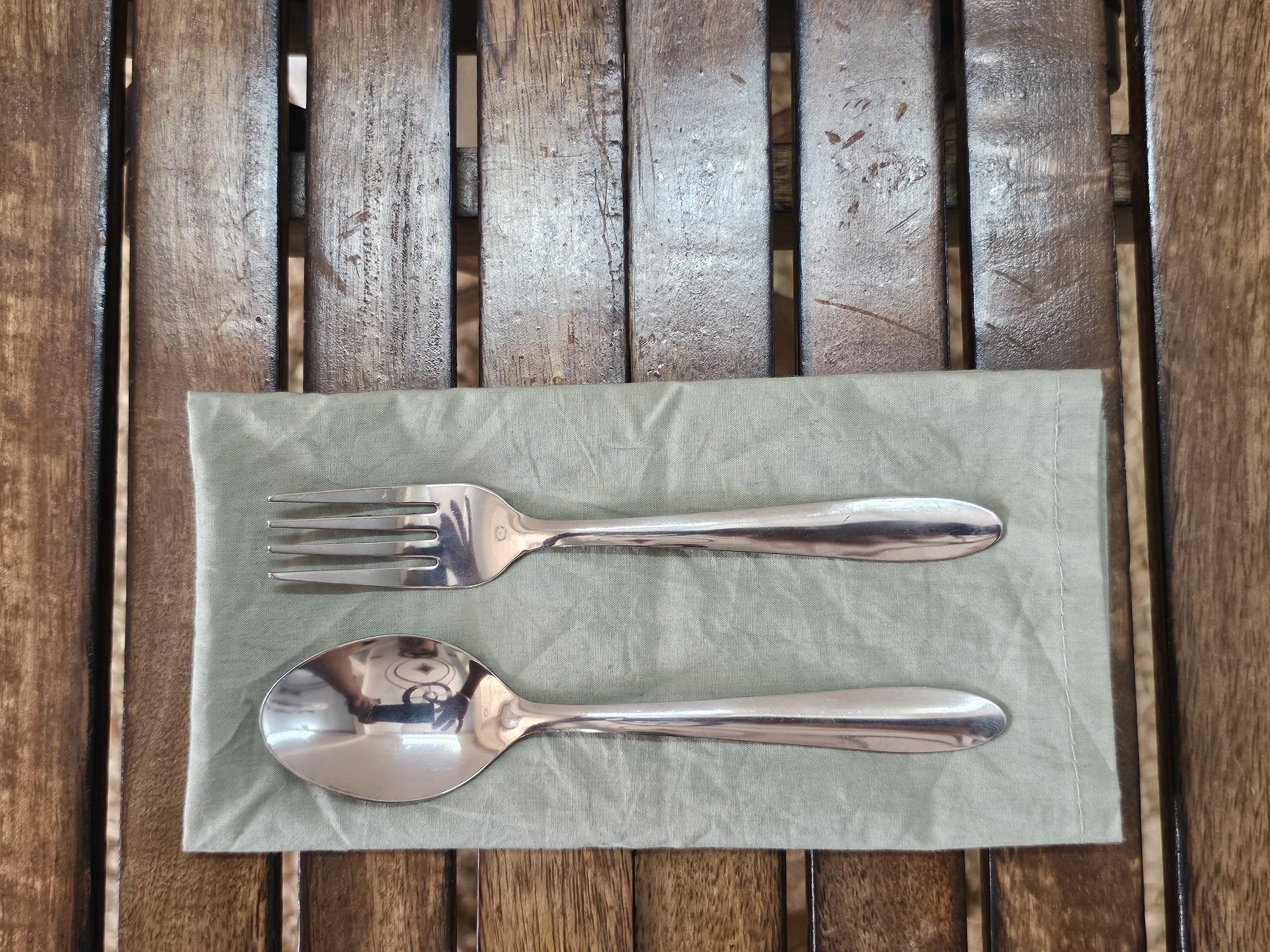 สีเขียวเซจ