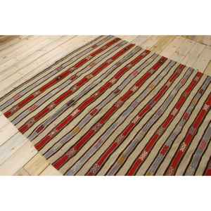 Tapis turc vintage, tapis de 5,6 x 8,4 pieds, tapis en laine rayé rouge et gris - Product Image 4