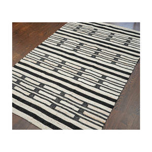 La tradition de tapis de coureur tissé à la main Kilim directe d'usine ravivée pour un artisanat culturel intemporel Immergez votre maison avec style - Product Image 1