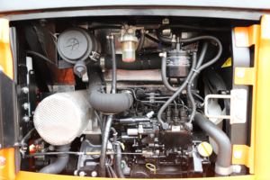 Mini-excavatrice LG6020 G4 avec flèche pivotante |   Largeur de voie rétractable |   Diesel 20 CV |   pour les espaces extrêmement étroits - Product Image 1