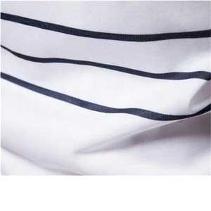 Camiseta de polo de algodón de diseño caliente de nueva calidad de fábrica para hombre, camiseta transpirable negra de golf de talla grande personalizada, característica en blanco - Product Image 5