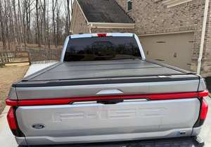 Ford F-150 Lightning Platinum Usado 2022 - Product Image 5