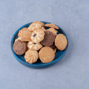 Biscuits Gourmands Indiens au Safran et aux Pistaches, Épices de Luxe Premium, Noix Dorées, Moelleux, Vente en Gros, Marque Privée, Élite Mondiale - Product Image 6