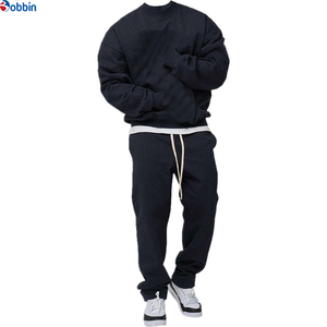 Conjunto Deportivo de Dos Piezas con Cuello Redondo y Logotipo Personalizado para Hombre, Chándal de Invierno para Uso Casual con Estampado Técnico - Product Image 4