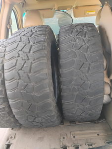 Neumáticos Usados de Alta Calidad con Garantía de 60000-80000 KM, Compra Ahora - Product Image 4