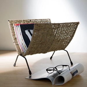 Porte-journaux sur pied fait main en jonc de mer, organiseur de brochures et magazines, accessoires pour la maison et le bureau - Product Image 5