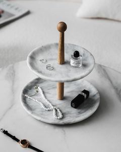 Soporte para Pastel de Mármol de 2 Niveles, Ecológico, Hecho a Mano, con Mango de Madera, Diseño Moderno, Organizador para Decoración del Hogar, Restaurante o Tocador - Product Image 4