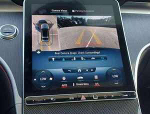 Compre un Auto en Japan Auto 2022, SEDÁN CLASE C 300 USADO, PREMIUM, MEDIANO, CON UN MOTOR POTENTE PARA UN MANEJO ÁGIL Y UNA CONDUCCIÓN SUAVE - Product Image 4