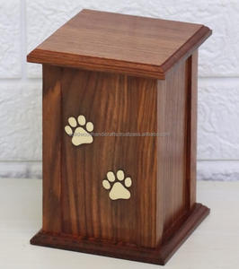 Urne funéraire en frêne pour animaux de compagnie Urne pour adultes cercueil en bois pour animaux de compagnie - Product Image 1