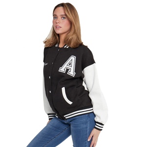 Chaqueta Universitaria Acolchada Personalizada para Mujer, Chaqueta de Béisbol Universitaria de Moda con Decoración Bordada, Proceso de Tejido - Product Image 3