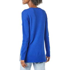 Ropa de mujer Suéteres de punto bordados Moda de mujer con diseño único Cuello en V Algodón Color azul Invierno Casual - Product Image 4