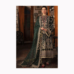 Salwar Kameez de seda nupcial pakistaní de moda para mujer de alta calidad hecho de algodón para ropa de boda disponible a precio mayorista - Product Image 3