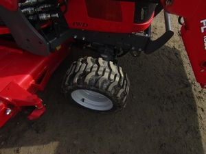 Mini tractor Massey Ferguson GC1723E 2023 en venta - Product Image 3