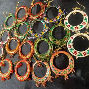 ต่างหูแบบดั้งเดิมสไตล์มีนาการี จุ่มกี บาหลี สำหรับผู้หญิง ชุบทอง เครื่องประดับงานแต่งงาน ประดับมุกและเพชร ของขวัญ ของชำร่วย - Product Image 2