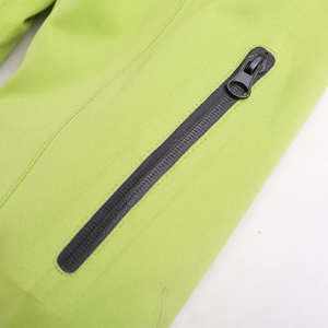 Chaqueta con Capucha para Mujer de Primera Calidad, Chaqueta Impermeable Personalizada, Chaqueta Softshell Ligera, Resistente al Viento para Actividades al Aire Libre - Product Image 4