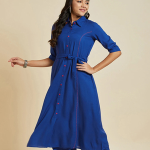 ชุด Kurta และ Palazzo สำหรับผู้หญิงชุดกระโปรงสีฟ้าเข้มดีไซน์อินเดียแบบดั้งเดิมใหม่ล่าสุดทันสมัย - Product Image 1