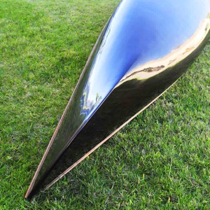 Canoa de madera artesanal de 548.6L X 89,2 W X 57,2 H cm con acabado teñido oscuro para 2 personas remando en lagos y ríos - Product Image 3