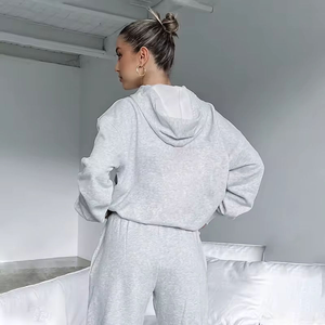 Ropa perfecta de alta calidad, Conjunto de sudadera para mujer y pantalones cortos, conjunto de pantalones cortos con cuello redondo, conjunto de chándal personalizado en blanco para mujer - Product Image 1