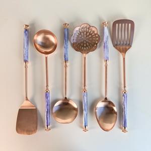 Juego de Utensilios de Cocina de Alta Gama con Mango de Resina, Cuchara de Acero Inoxidable 202, Cuchara para Sopa, Colador, Cuchara para Aceite - Product Image 3