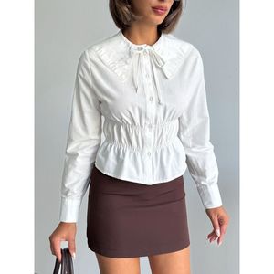 Blusa para Mujer con Detalle de Cuello Intrincado y Diseño Fruncido - Product Image 6