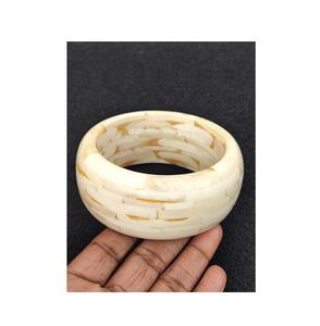 ชุดกำไลเรซิ่นสีชมพูสไตล์ใหม่สำหรับผู้หญิงกำไลเรซินสำหรับผู้หญิงกำไลข้อมือแฟชั่นสินค้าขายดี - Product Image 6