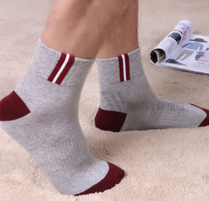 Calcetines de algodón personalizados de fábrica OEM calidad superior suave transpirable cómodo uso diario - Product Image 2