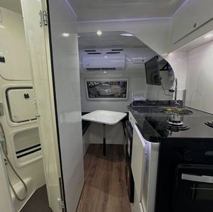 CARAVANA TEARDROP PARA 2-3 PERSONAS, MINI REMOLQUE DE EXCELENTE CALIDAD, COLOR BLANCO, CON CERTIFICADO CE, EN VENTA PARA EE. UU. Y EUROPA - Product Image 5