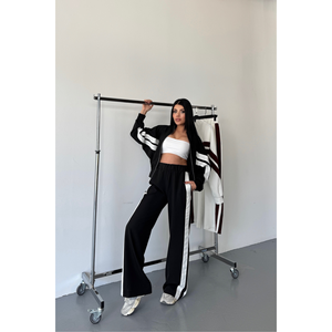 Conjunto Deportivo Negro con Rayas Blancas Gruesas en los Laterales - Product Image 5