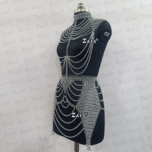 Conjunto de falda superior de cota de malla de aluminio Medieval hecho a mano para mujer, traje de Cosplay de fantasía con anillo a tope, precio tradicional al por mayor - Product Image 5