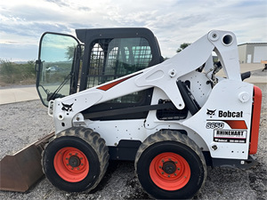 Precio barato Alta calidad Fácil de operar Usado 2017 Bobcatt S650 Mini Infront Skid Steer Loader - Product Image 6